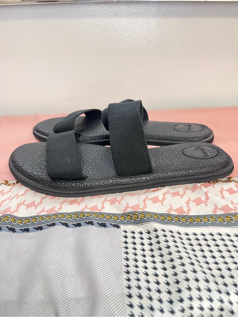 Sanuk Black Dual-Strap Slide Sandals for Women - Picture 7 of 10
